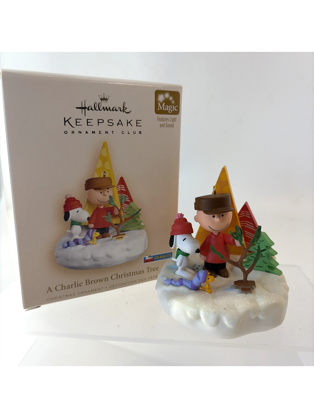 Hallmark Keepsake 2006 Charlie Brown Christmas Tree Magic Ornament Peanuts w/Box